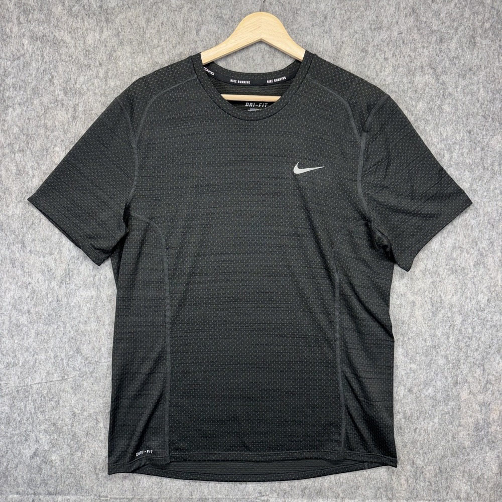 Nike Men's Dri-FIT Cool Miler T-Shirt Men's Medium Black Short Sleeve Run Top